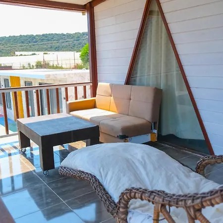 Bu Aparthotel